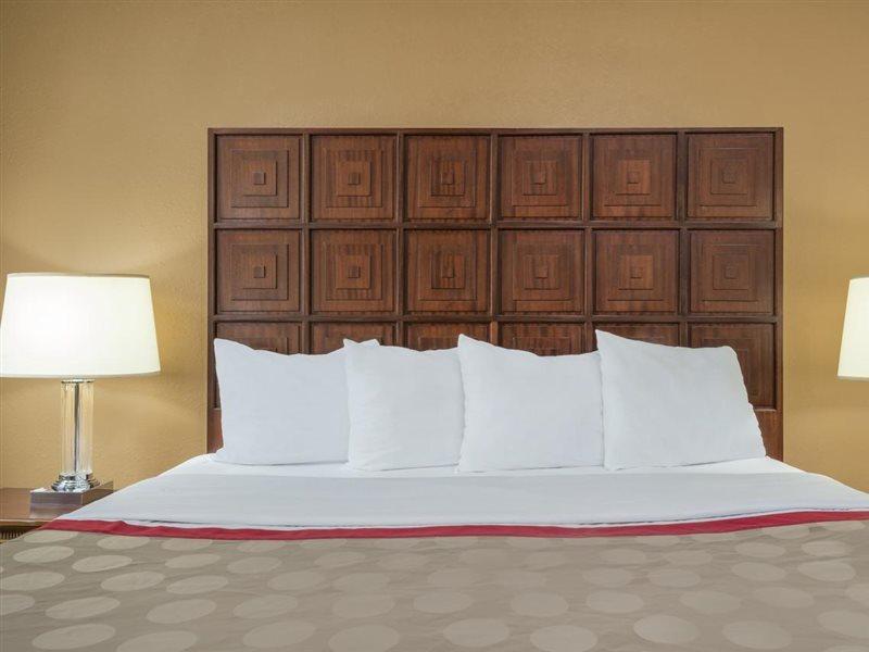 Готель Ramada By Wyndham Columbus North Вестервілль Екстер'єр фото