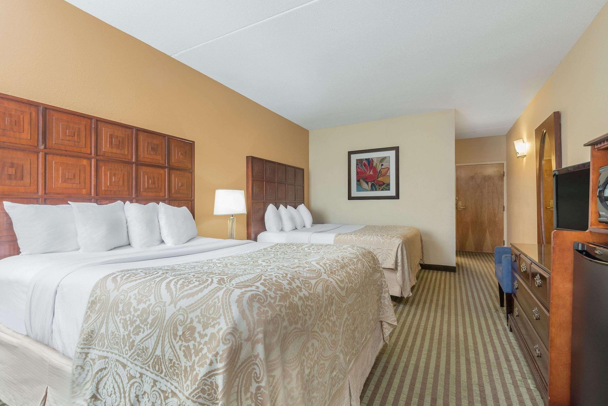 Готель Ramada By Wyndham Columbus North Вестервілль Екстер'єр фото