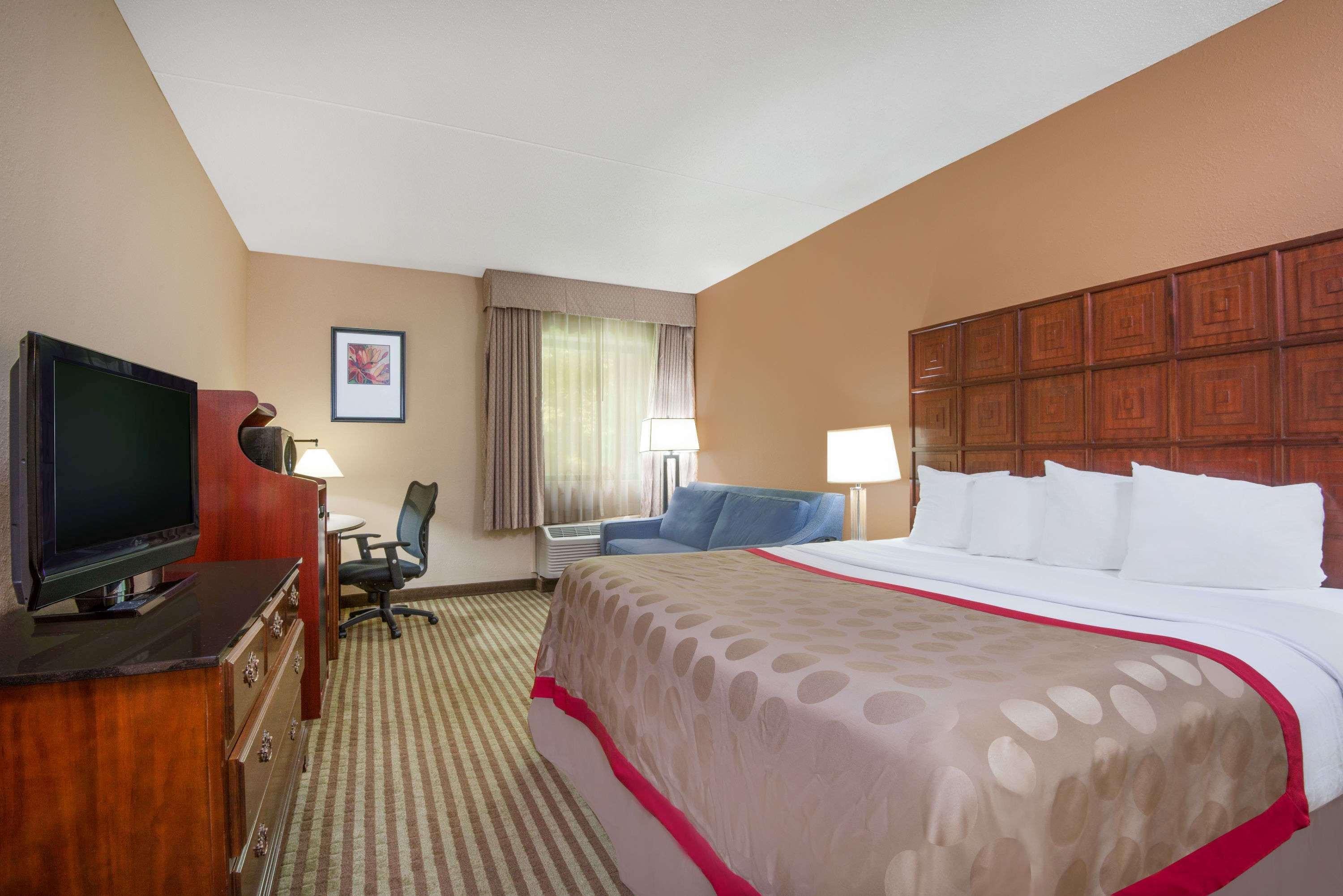 Готель Ramada By Wyndham Columbus North Вестервілль Екстер'єр фото