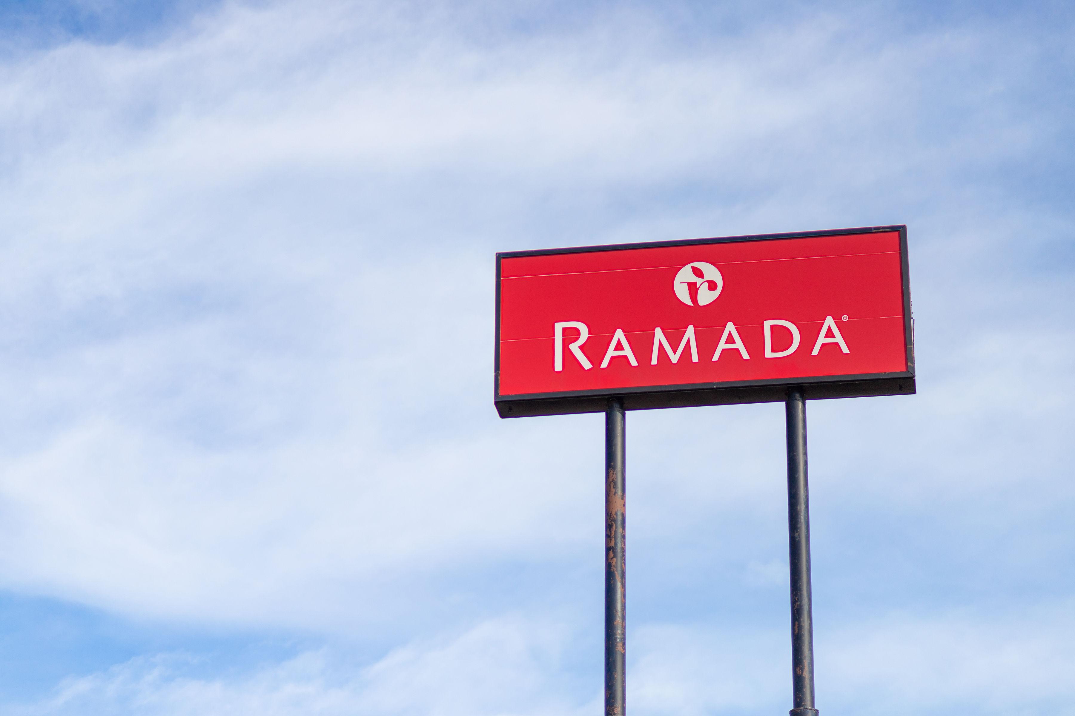 Готель Ramada By Wyndham Columbus North Вестервілль Екстер'єр фото