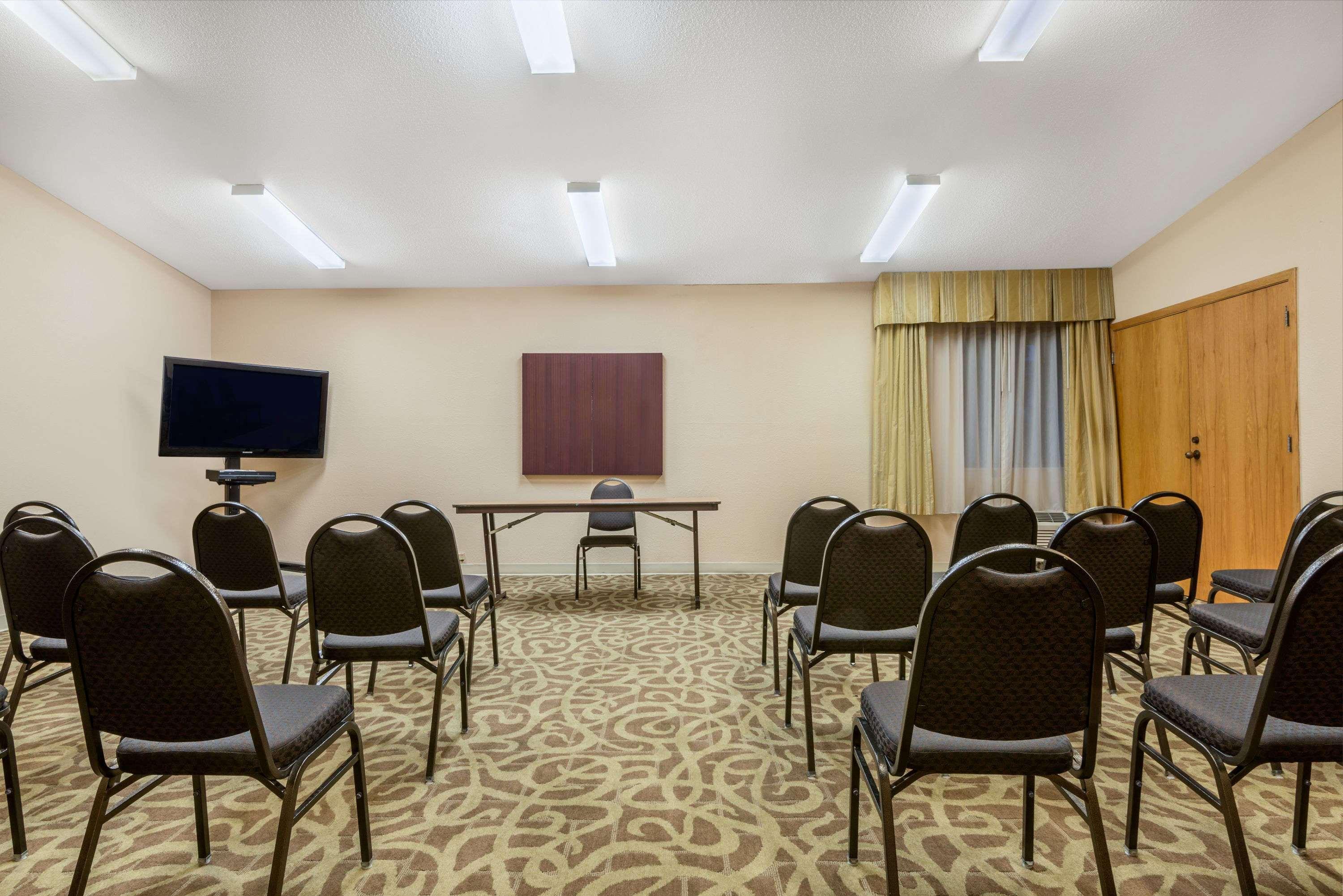 Готель Ramada By Wyndham Columbus North Вестервілль Екстер'єр фото